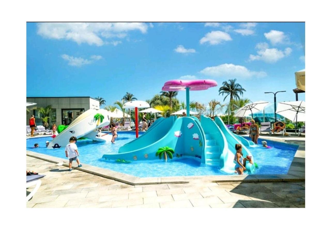 Eka Studio - Pool & Spa Beach Resort Navodari Exterior photo